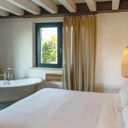 Çiftlik konaklama Santa Lucia - Residenza Agricola *